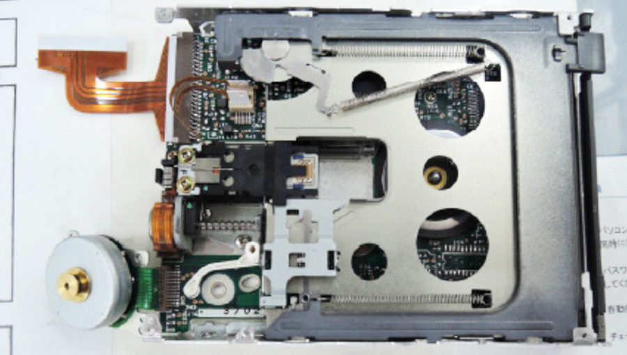 FDDの分解写真・劣化ベルト（下）