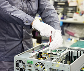 古い産業用パソコンの修理